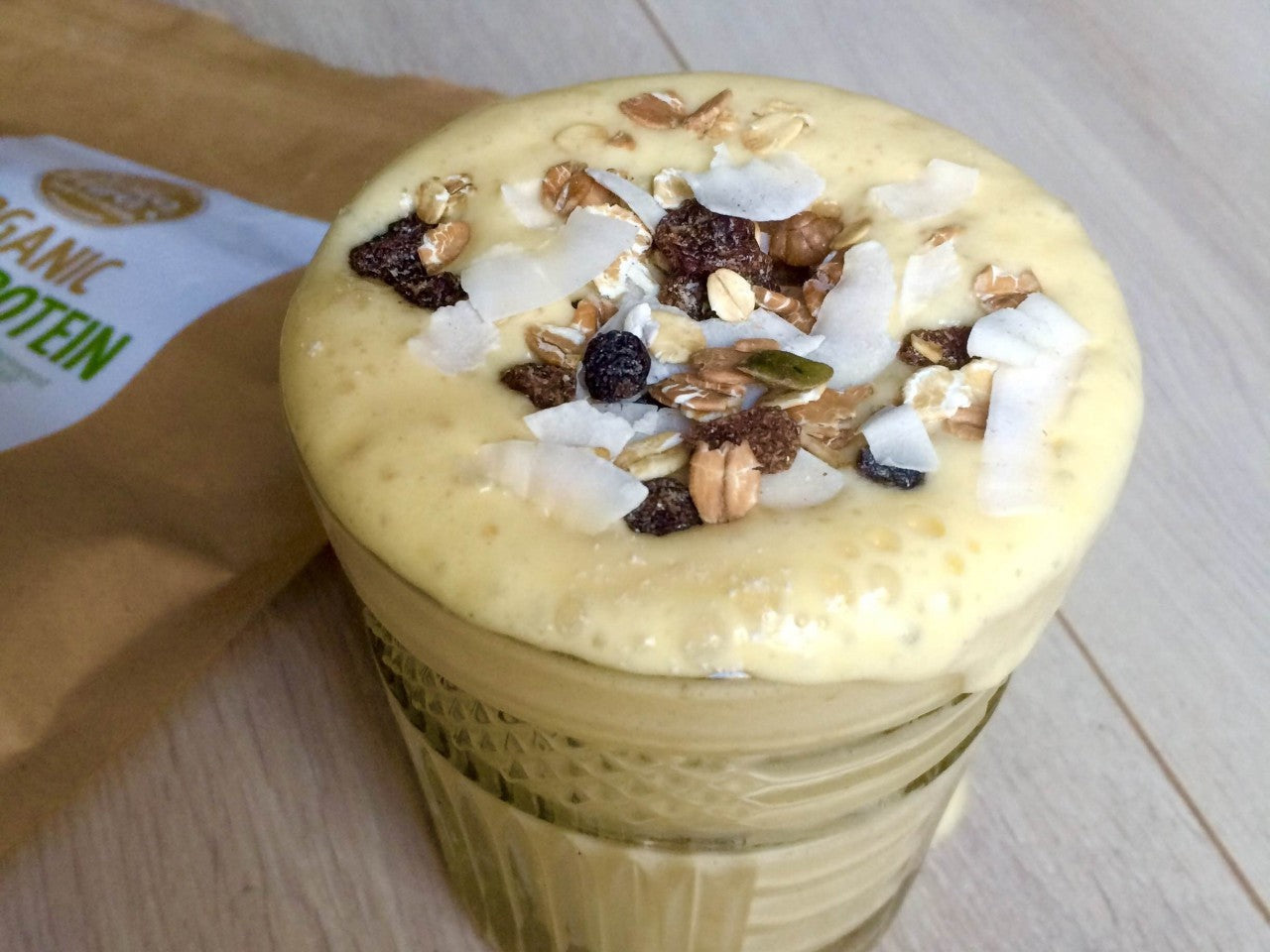 HEERLIJK ROMIGE MANGO/PASSIEVRUCHT SHAKE – recept